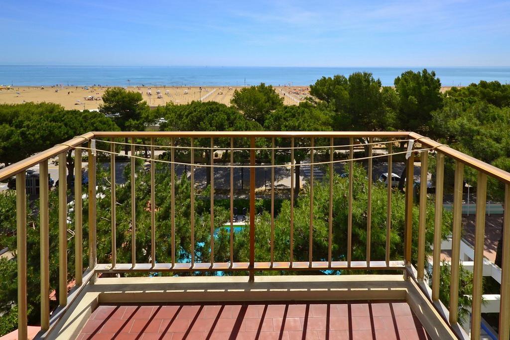 International Seaview Apartments Lignano Sabbiadoro Rom bilde