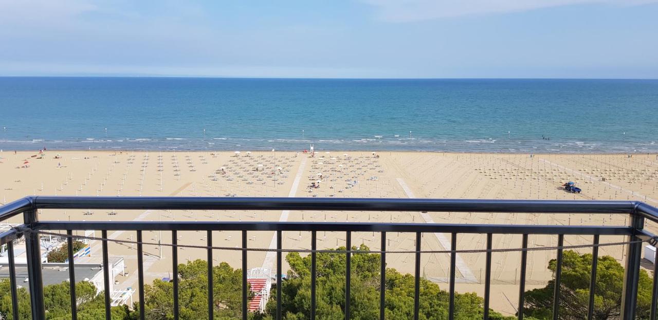 International Seaview Apartments Lignano Sabbiadoro Eksteriør bilde